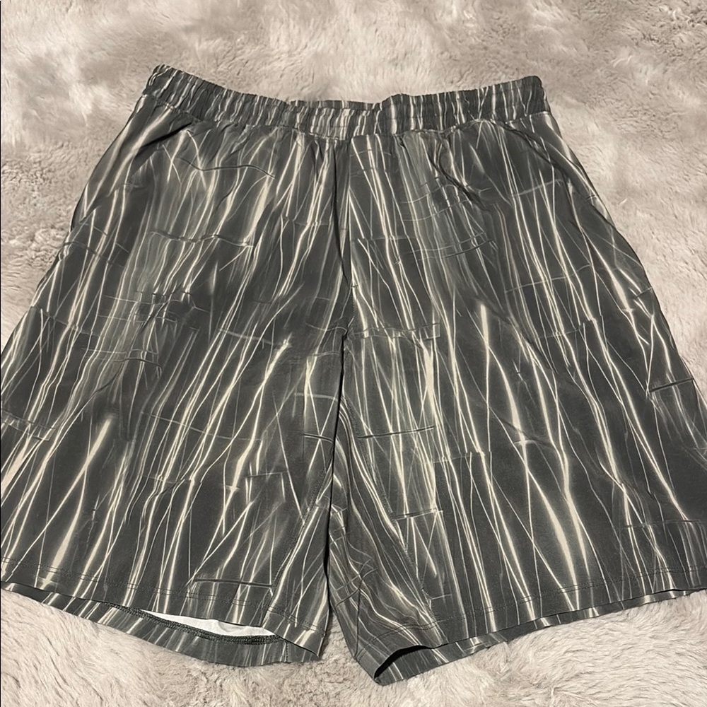 Lululemon Pace Breaker Short 9”